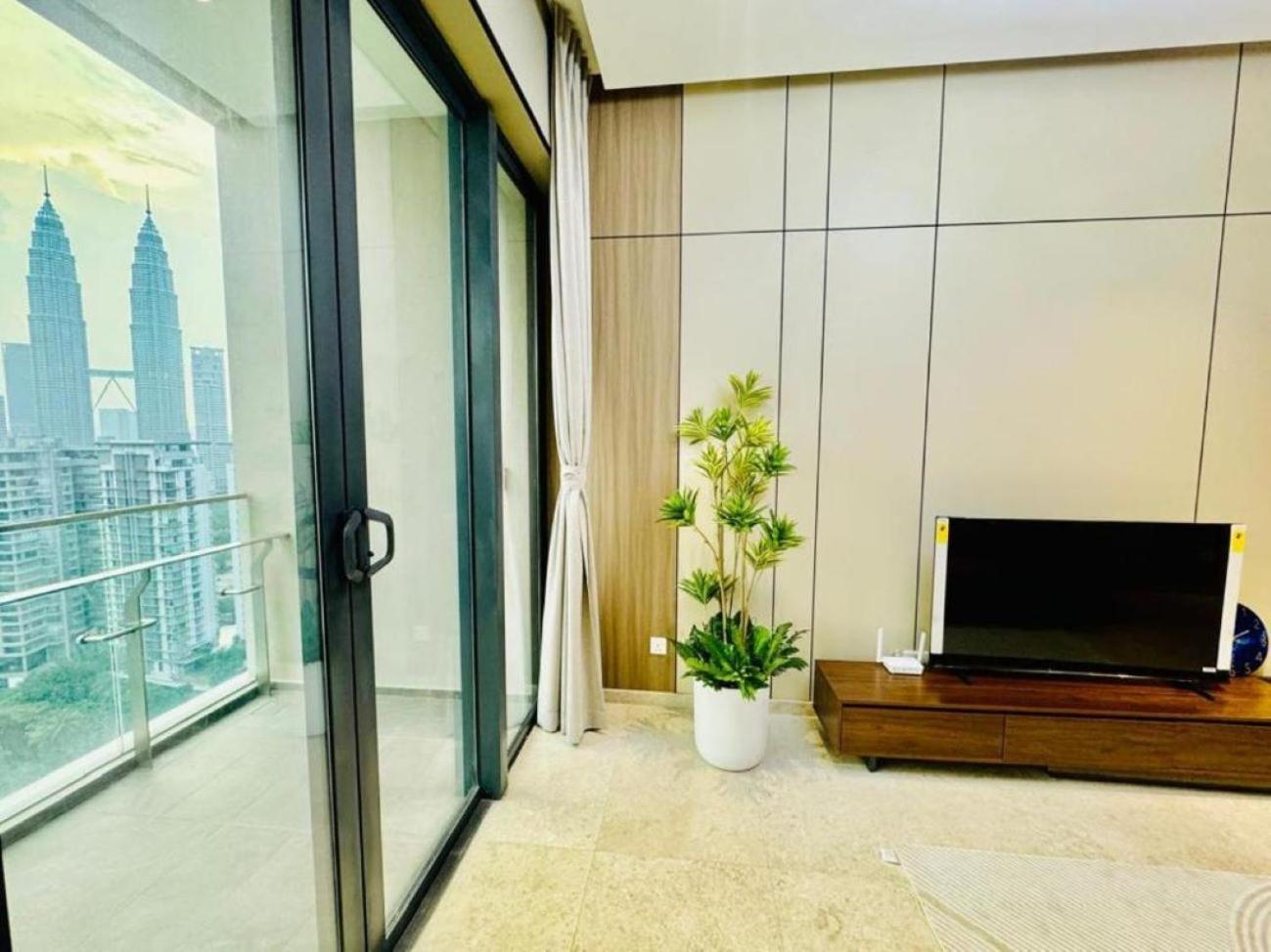Crown Suites The Manor Klcc Kuala Lumpur City Center 外观 照片