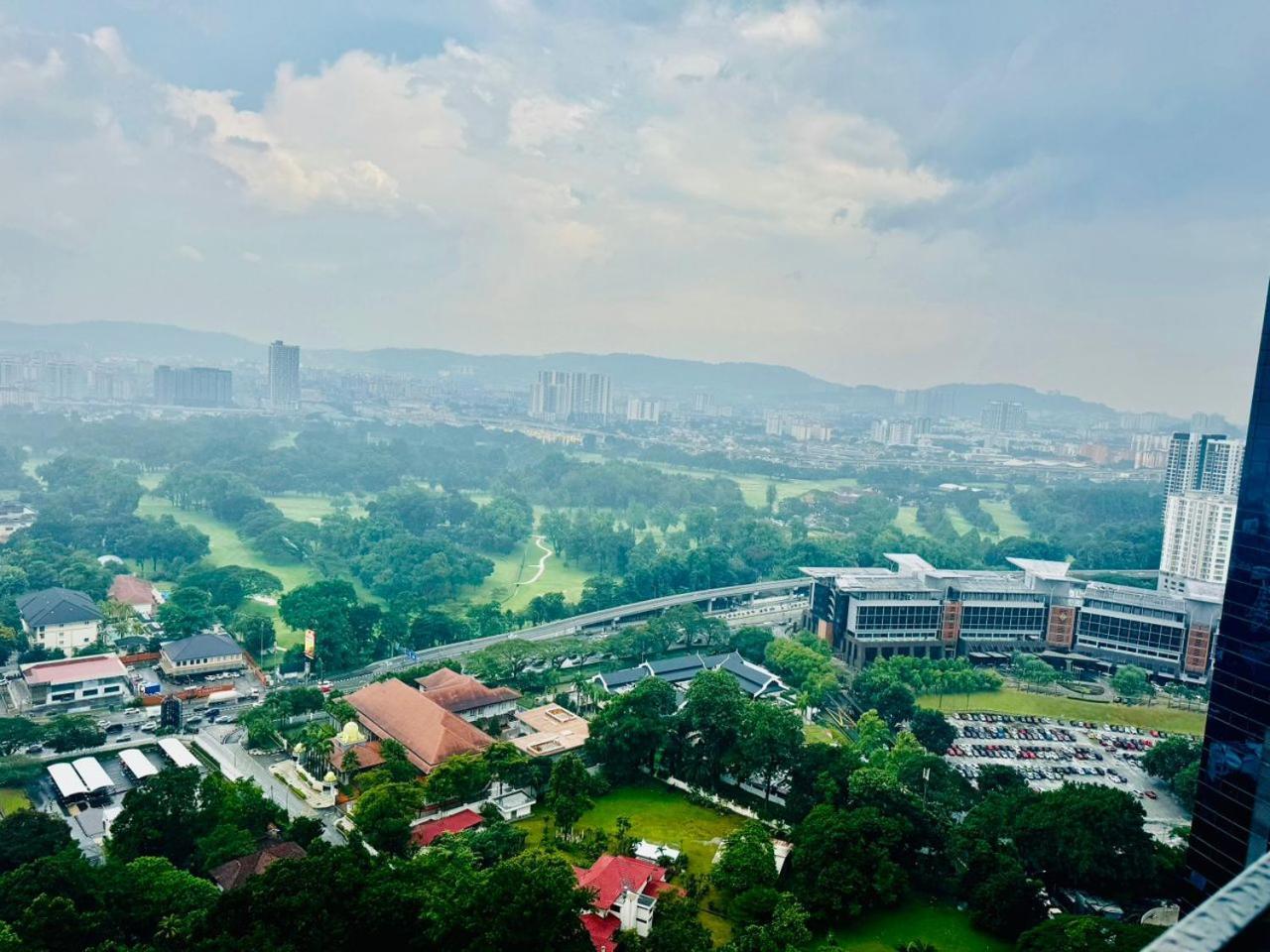 Crown Suites The Manor Klcc Kuala Lumpur City Center 外观 照片