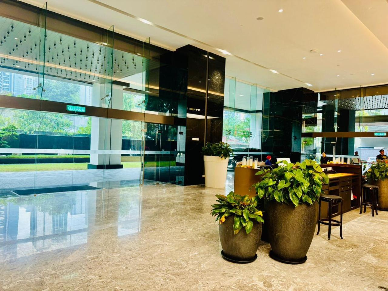 Crown Suites The Manor Klcc Kuala Lumpur City Center 外观 照片