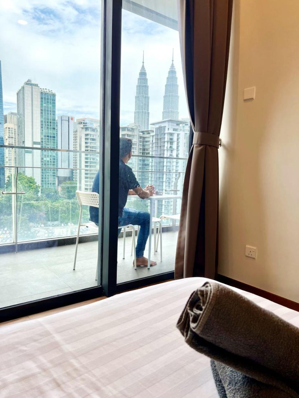 Crown Suites The Manor Klcc Kuala Lumpur City Center 外观 照片