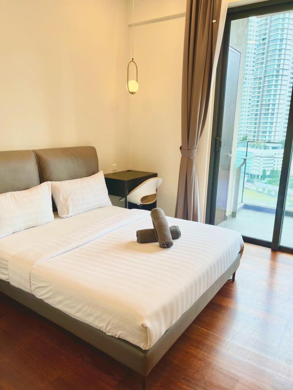 Crown Suites The Manor Klcc Kuala Lumpur City Center 外观 照片